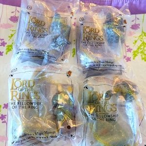 PRICE REDUCED 2001 Burger King Lord of the Rings bundle